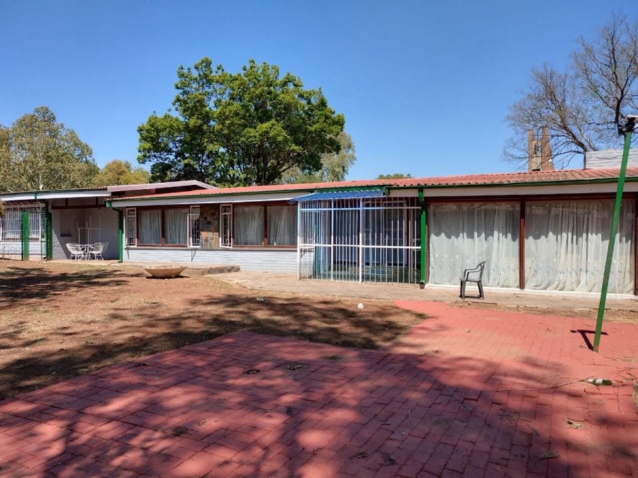 5 Bedroom Property for Sale in Sasolburg Free State